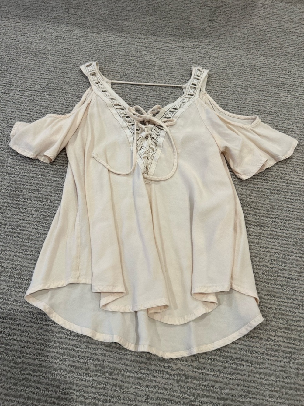 Astr Cream Cold-Shoulder Lace-Up Tunic